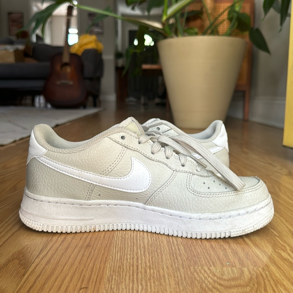 Nike Air Force Light Bone, good condition